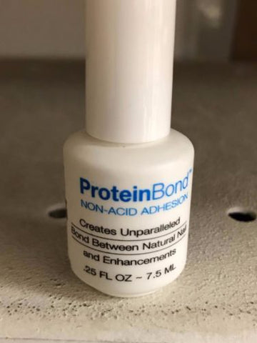 Young Nails PROTEIN BOND .25oz Adhesion for Enhancements Gel Polish Acrylic NEW